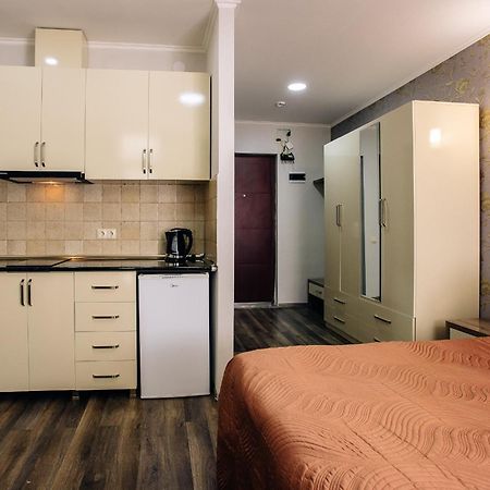 G-Point New Beach Батуми Экстерьер фото