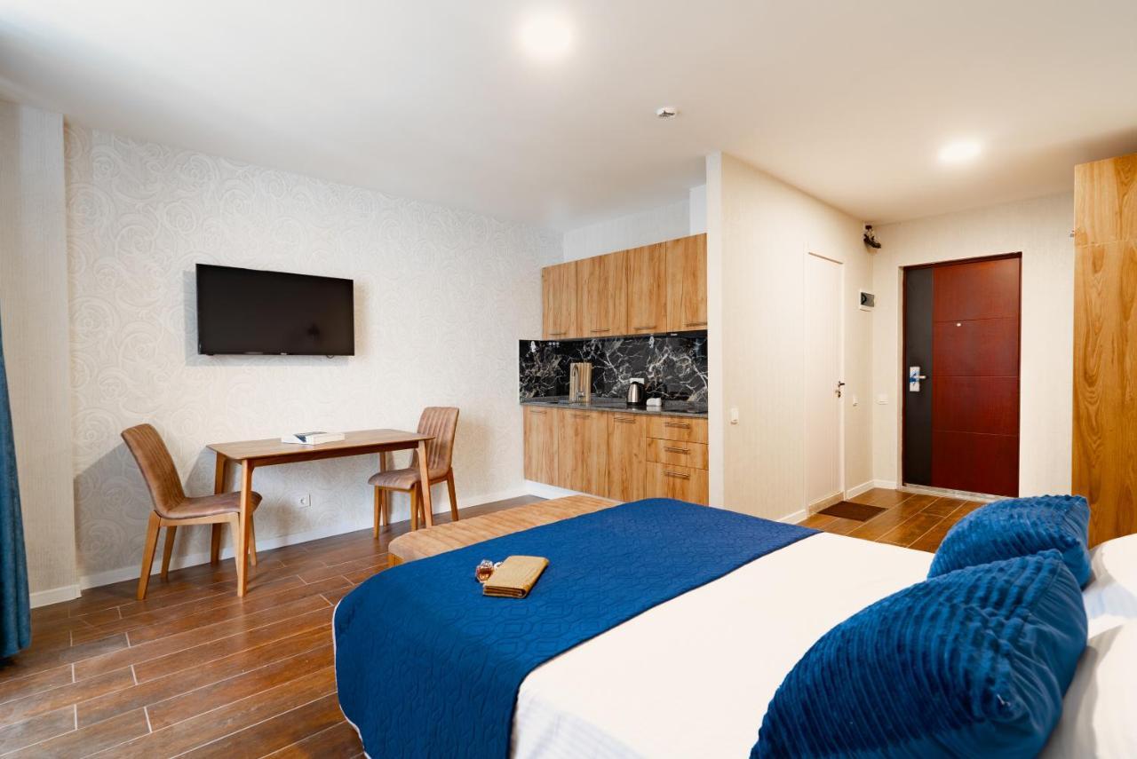 G-Point New Beach Батуми Экстерьер фото