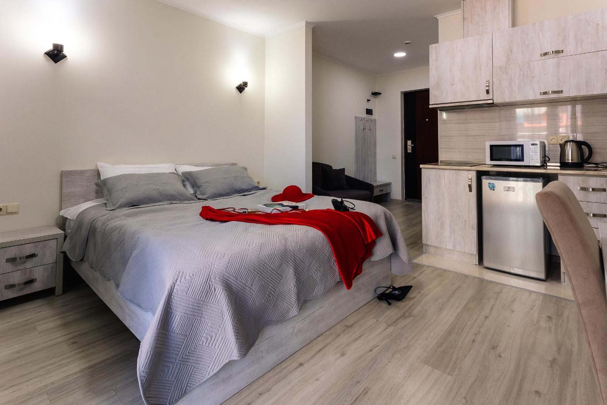 G-Point New Beach Батуми Экстерьер фото